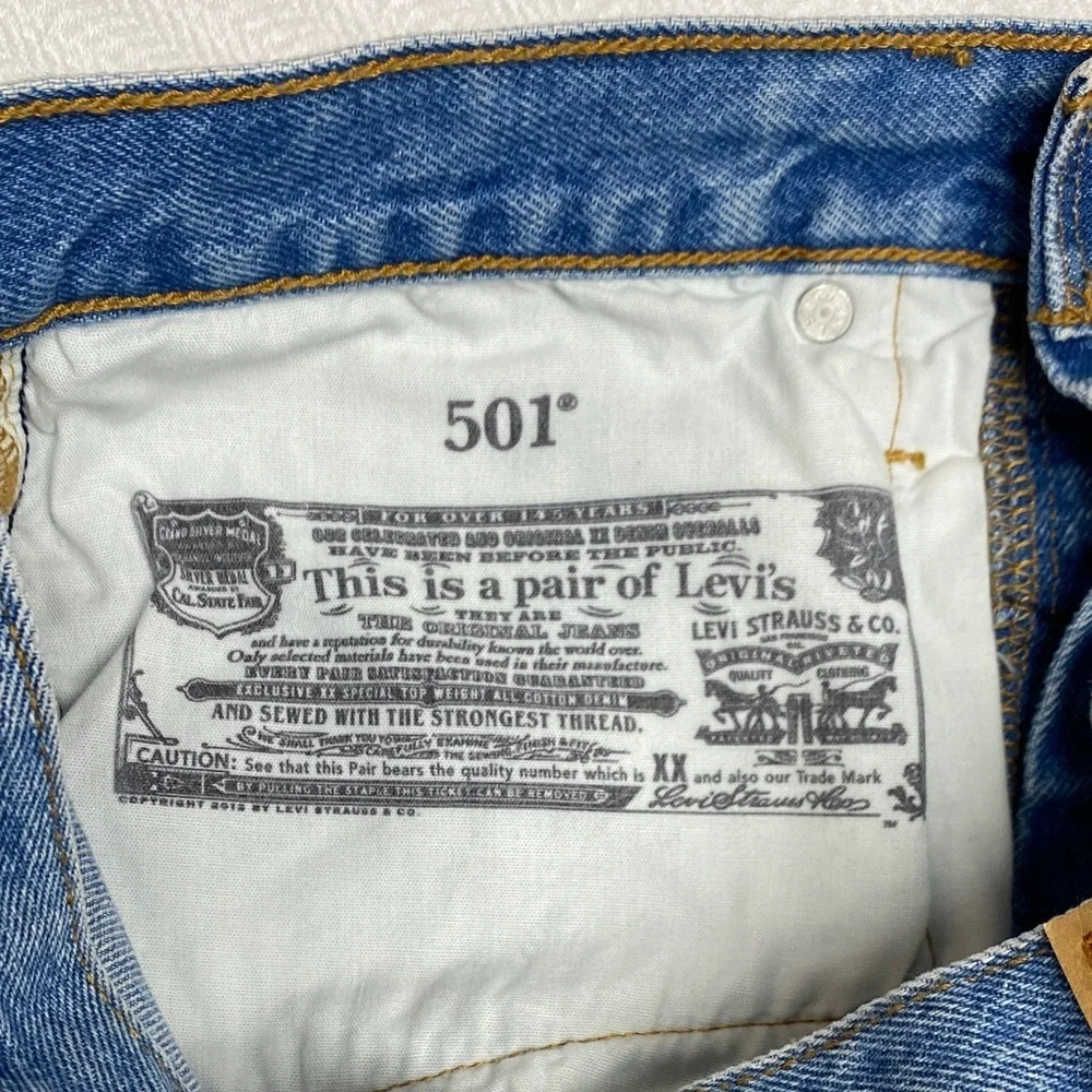 Levi’s 501 Distressed Cutoff Shorts | High Rise | W26 | 90s Grunge Vintage - Picture 4 of 8